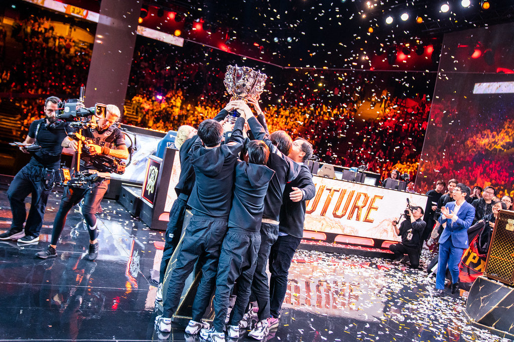 Chovy直言更想对阵iG而非T1？主播评价与战术分析揭秘真相